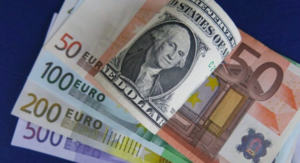Debilidad del dólar ante expectativas de recortes de la Fed, el euro consolida